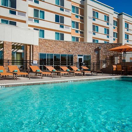 Courtyard By Marriott Dallas Midlothian At Midlothian Conference Center Exterior foto