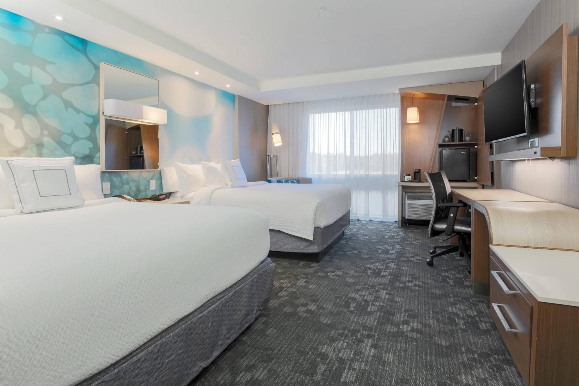 Courtyard By Marriott Dallas Midlothian At Midlothian Conference Center Exterior foto